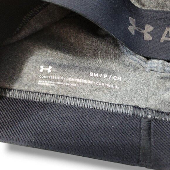 Under Armour Top Size Small UA Compression Sports Bra Padded Activewear Athletic - Picture 4 of 4